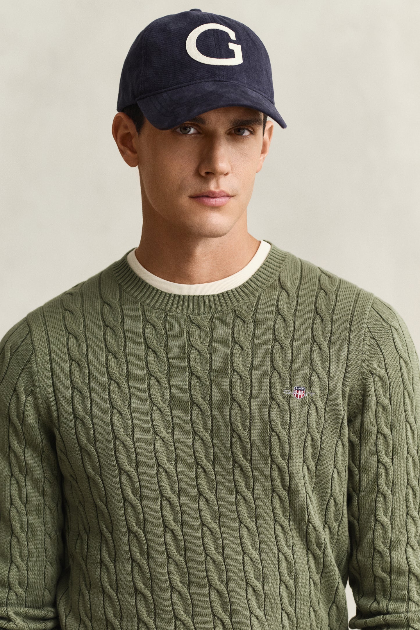 DRY HERB GREEN, Classic Cable Knit Sweater, CLOSE-UP BY GANT AU.