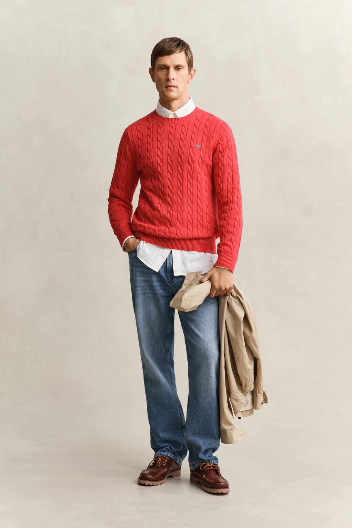 ROSE RED, COTTON CABLE C-NECK BY GANT AU.