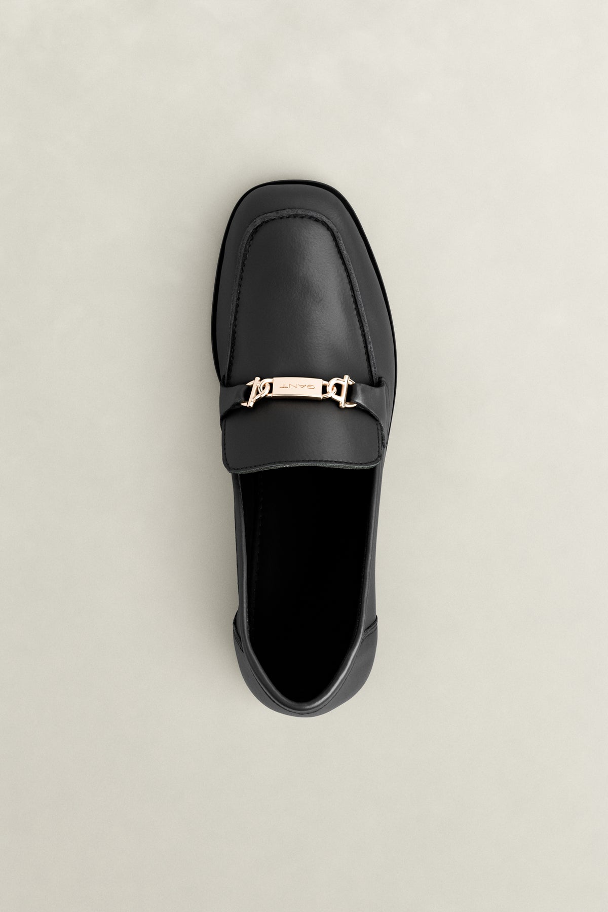 BLACK, GIMBLE, CLOSE-UP BY GANT AU.