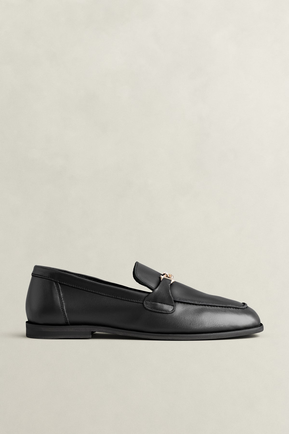 BLACK, GIMBLE BY GANT AU.