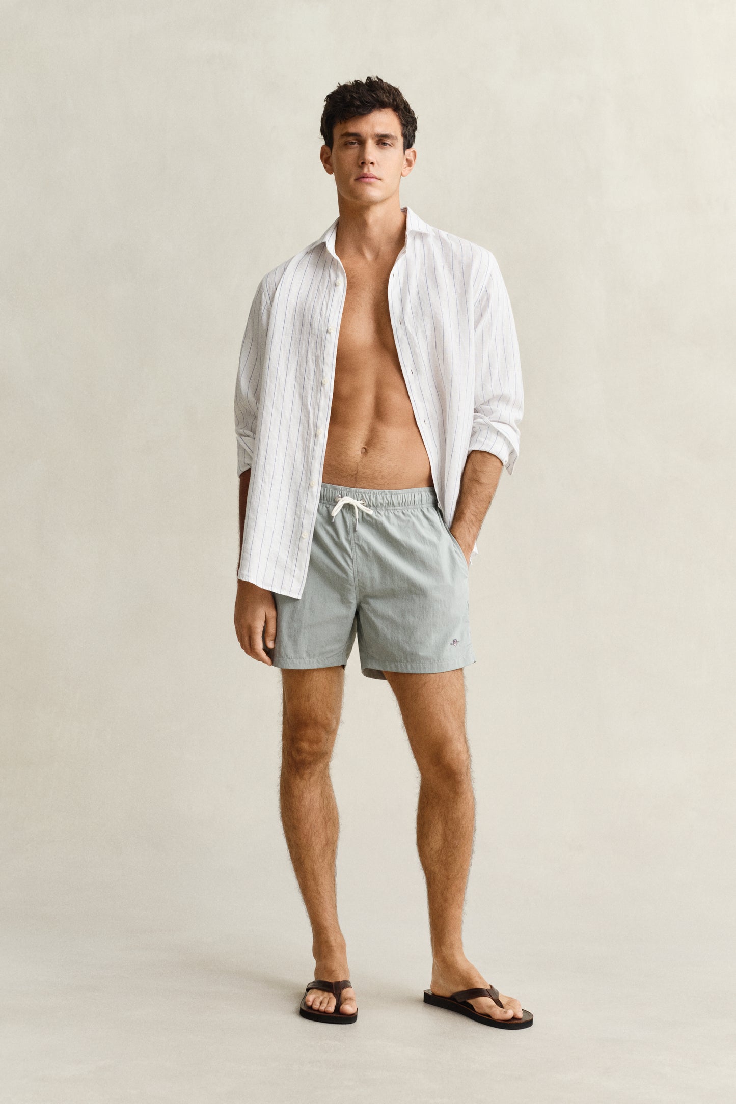 CERAMIC GREY, Swim Shorts BY GANT AU.