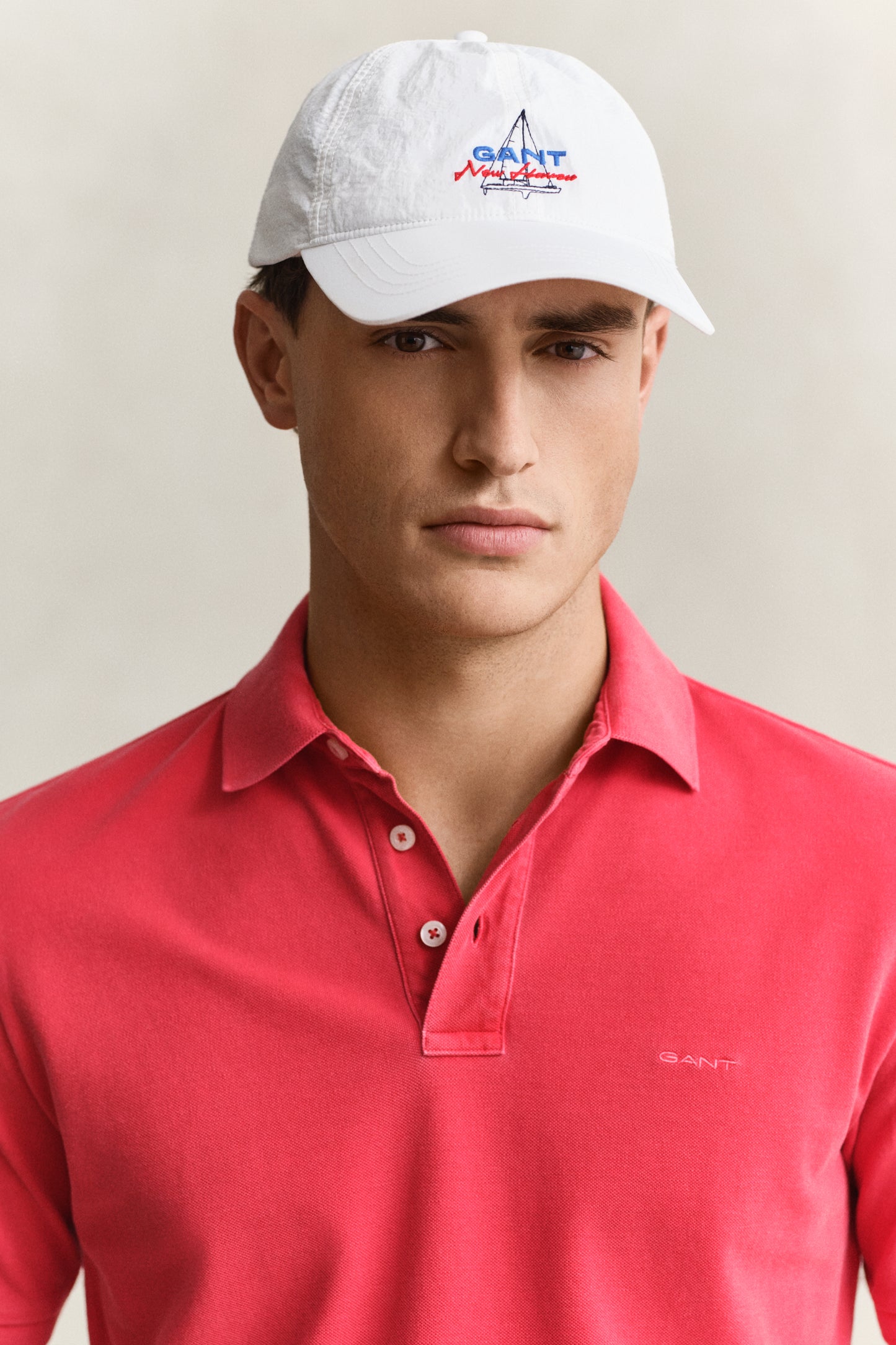 EGGSHELL, GRAPHIC CRINKLED CAP BY GANT AU.