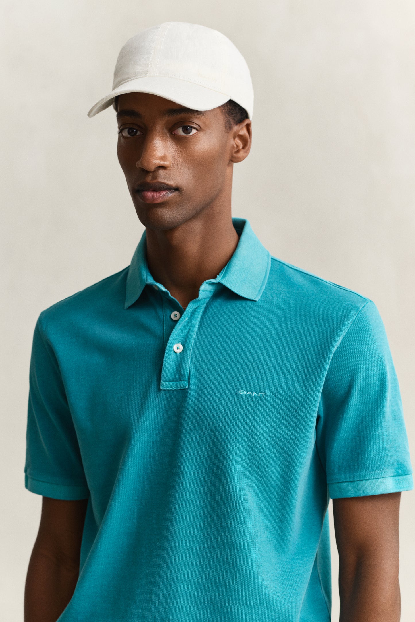 CREAM, LINEN CAP BY GANT AU.