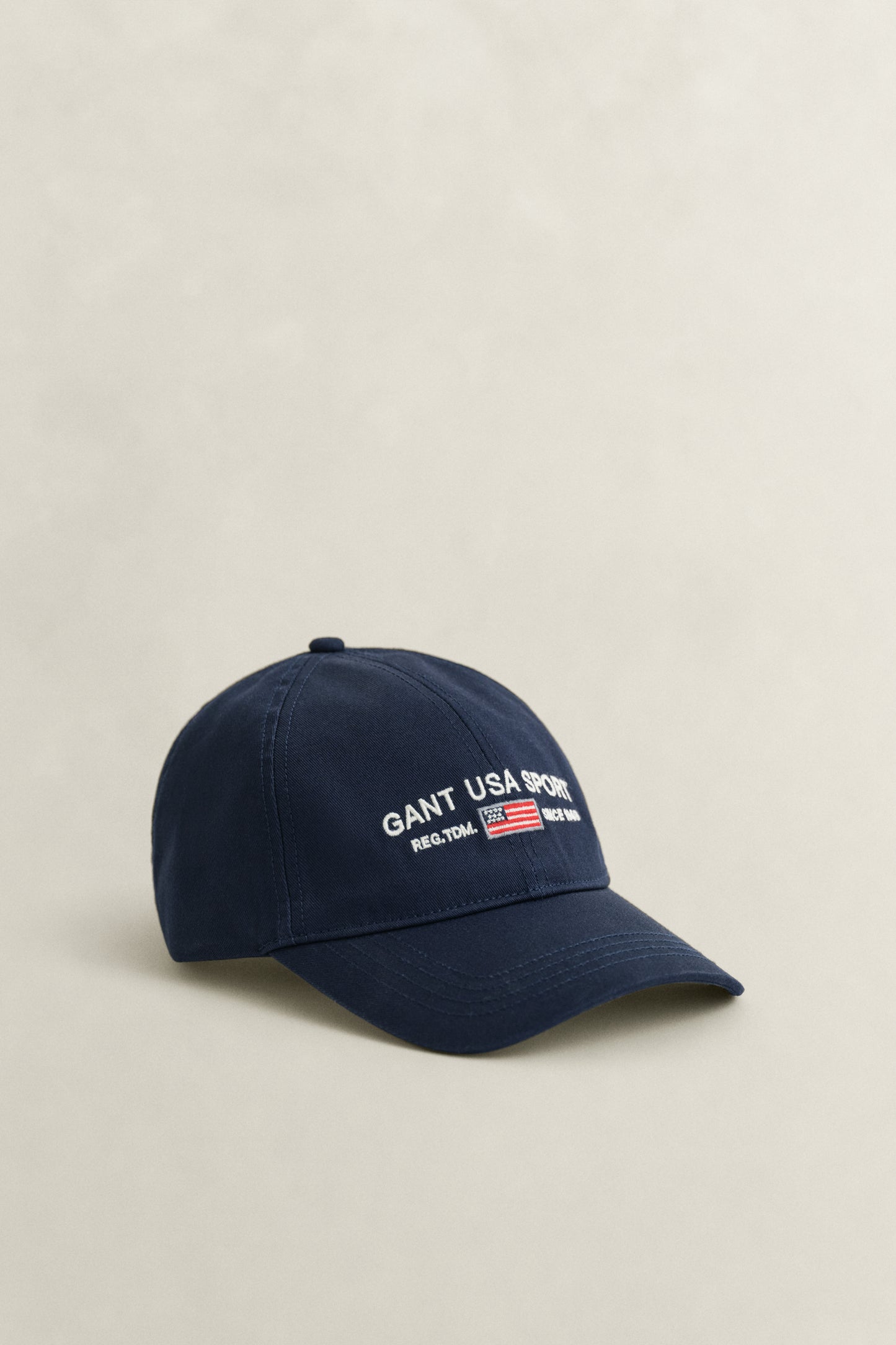 EVENING BLUE, GRAPHIC CAP, FRONT-VIEW BY GANT AU.