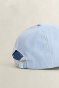 MUTED BLUE, SHIELD SUNFADED CAP, CLOSE-UP BY GANT AU.