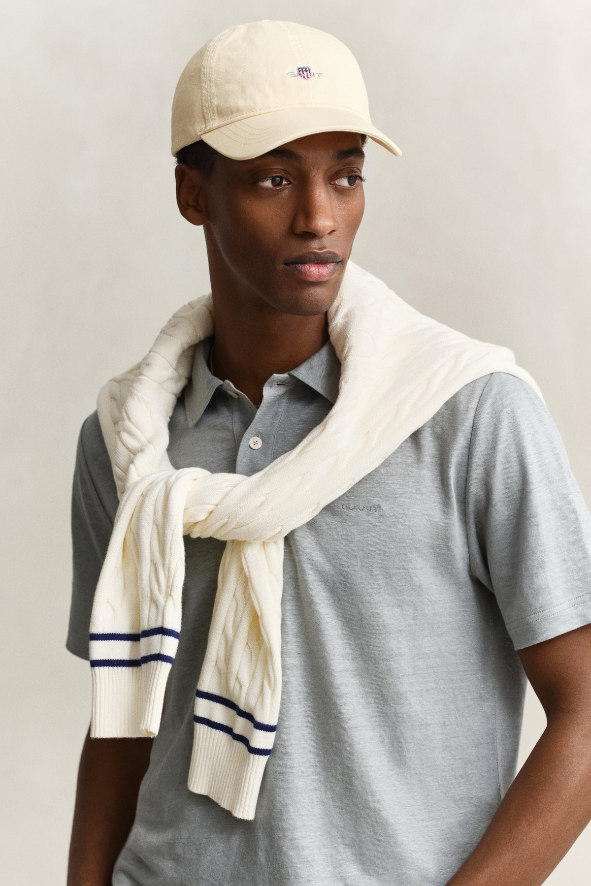 VANILLA YELLOW, SHIELD SUNFADED CAP BY GANT AU.