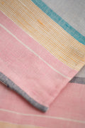 APRICOT PINK, STRIPED POCKET SQUARE, CLOSE-UP BY GANT AU.