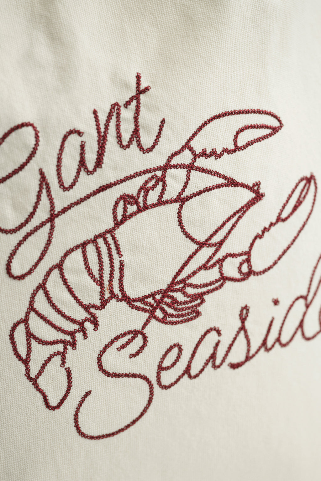 CREAM, GRAPHIC COTTON CANVAS TOTE BAG, FLAT-LAY BY GANT AU.
