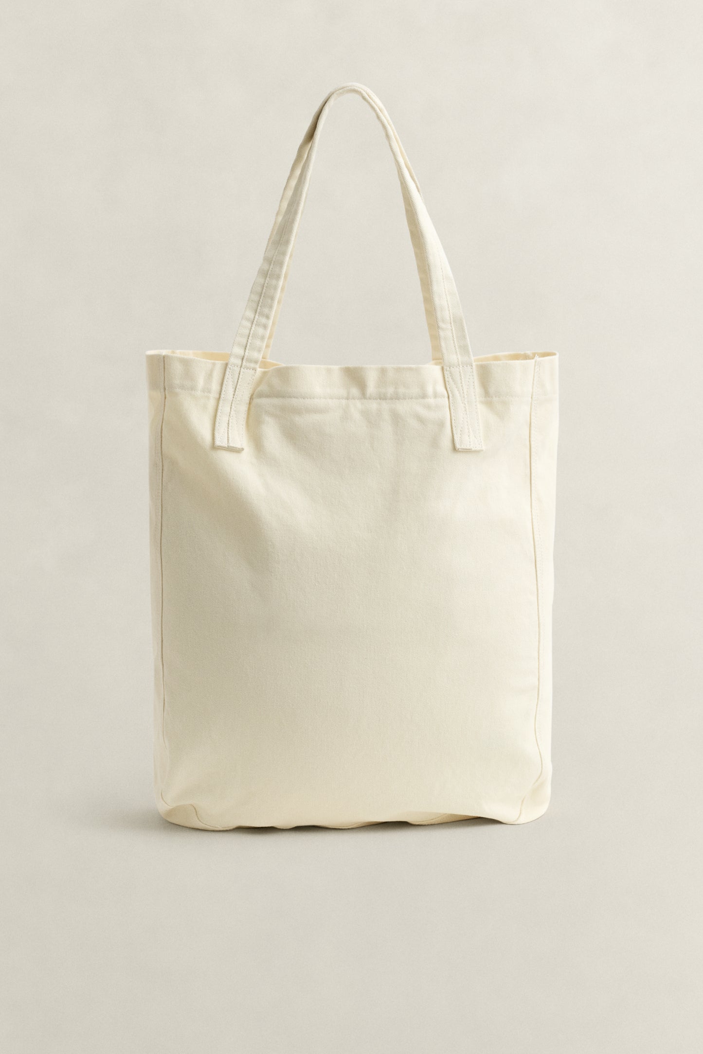 CREAM, GRAPHIC COTTON CANVAS TOTE BAG, BACK-VIEW BY GANT AU.