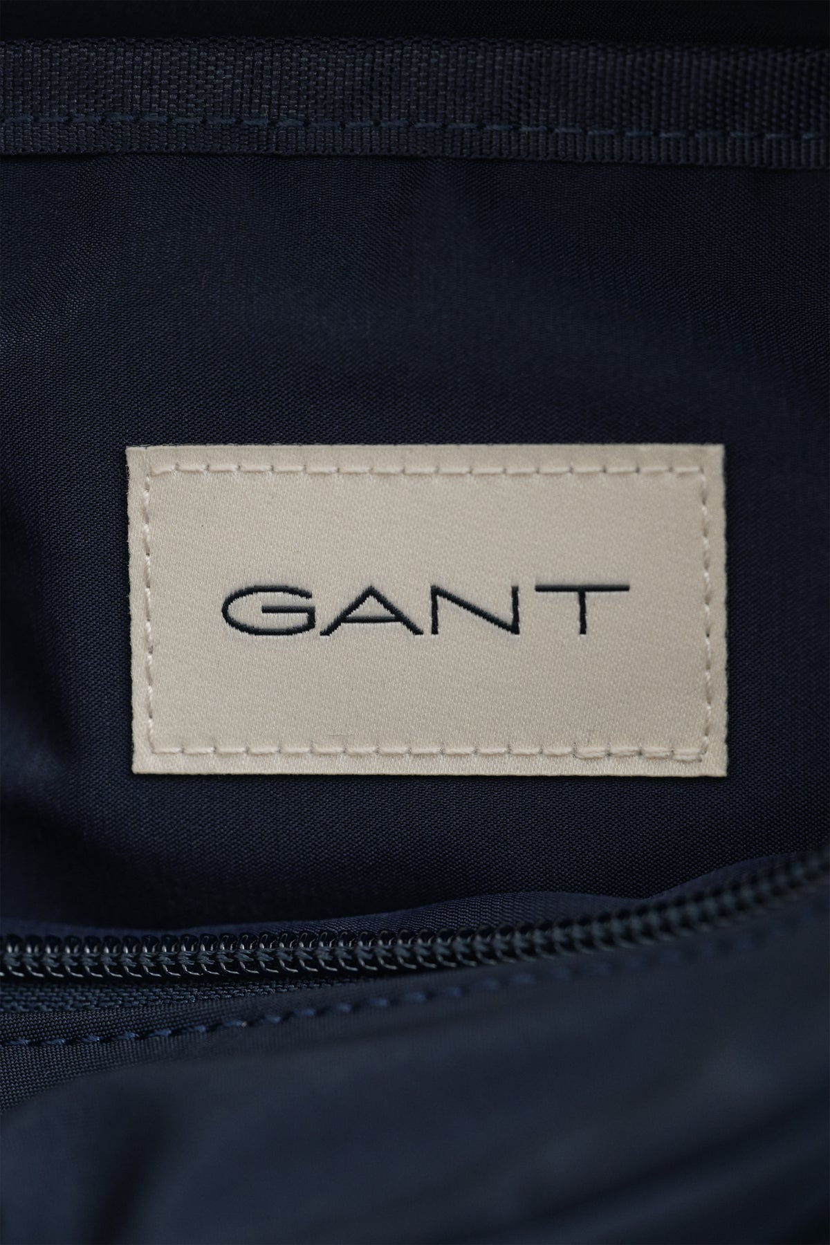 EVENING BLUE, Toiletry Bag, FLAT-LAY BY GANT AU.
