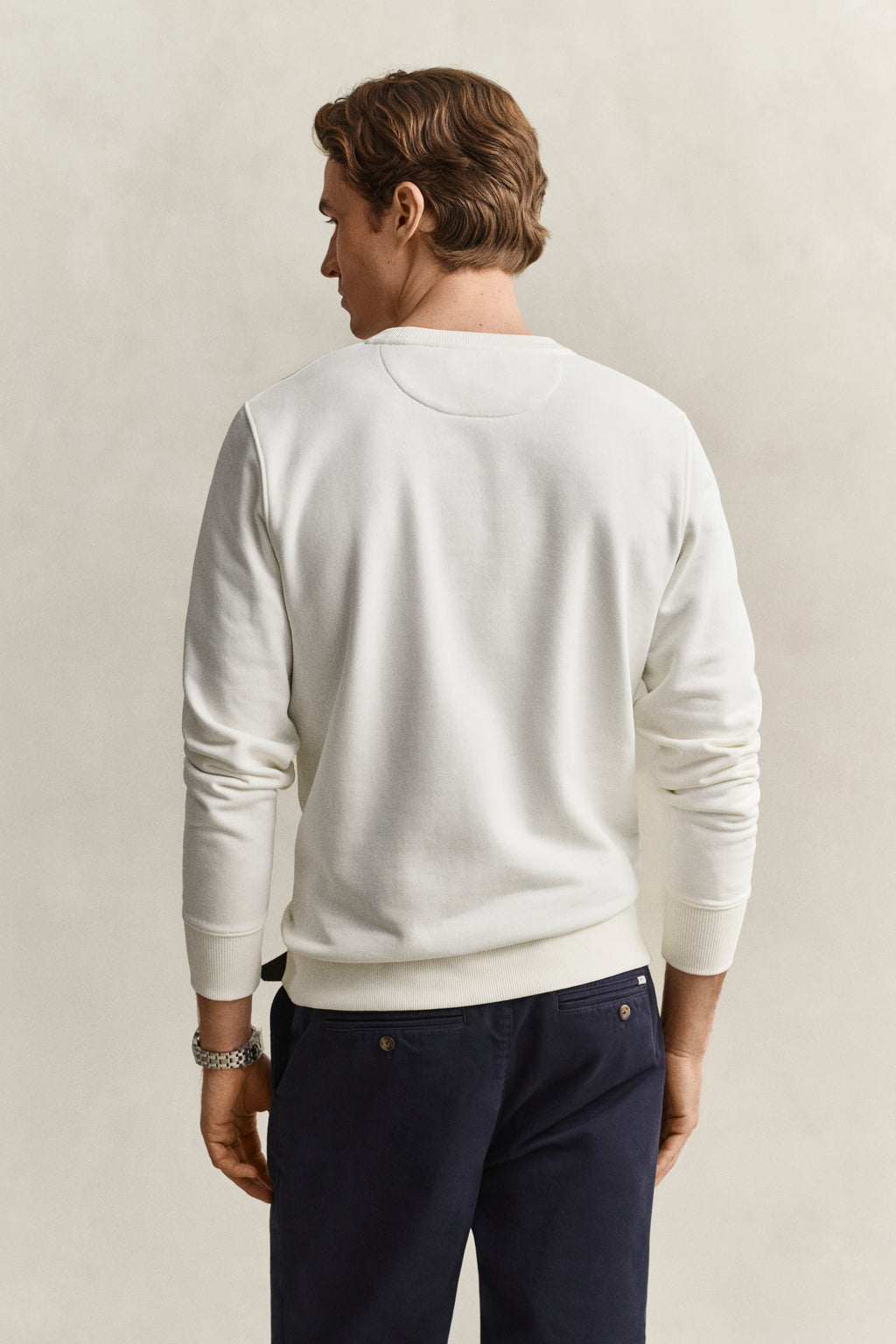 EGGSHELL, REG SHIELD C-NECK SWEAT, BACK-VIEW BY GANT AU.