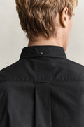 MODEL WEARING REG CLASSIC POPLIN SHIRT