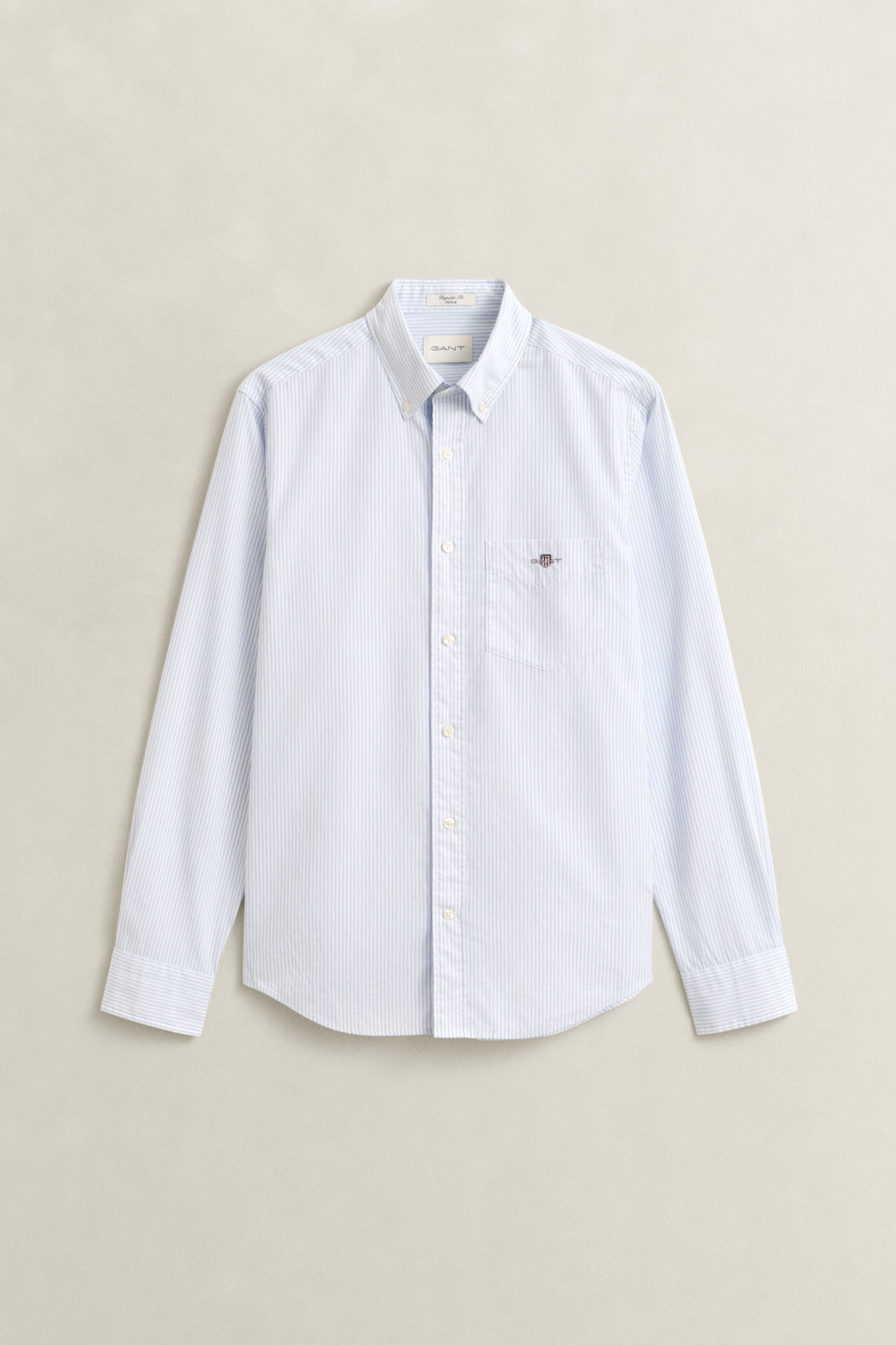 LIGHT BLUE, REG CLASSIC POPLIN BANKER SHIRT, FLAT-LAY BY GANT AU.