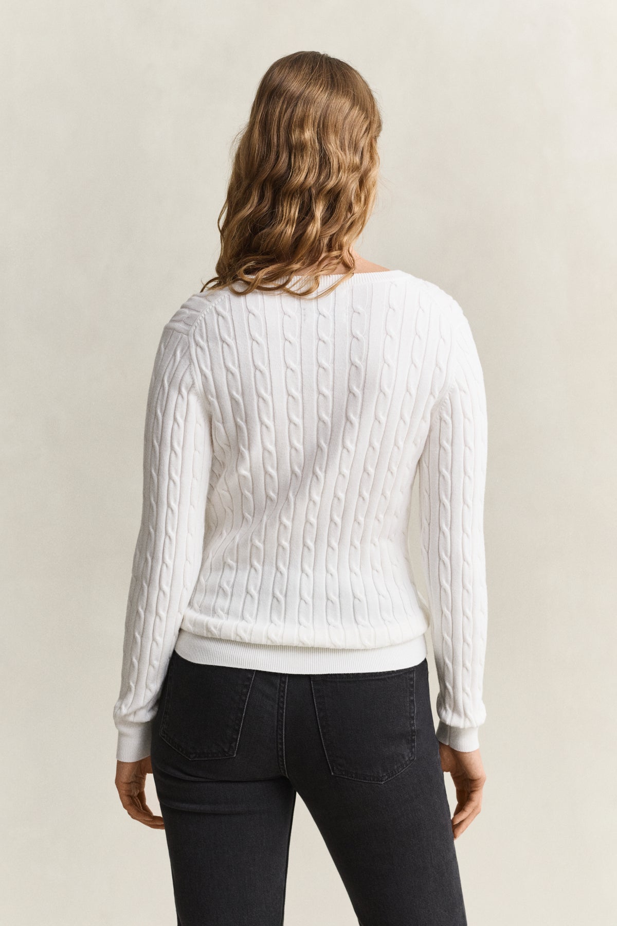 EGGSHELL, Classic Cable Knit Sweater, BACK-VIEW BY GANT AU.