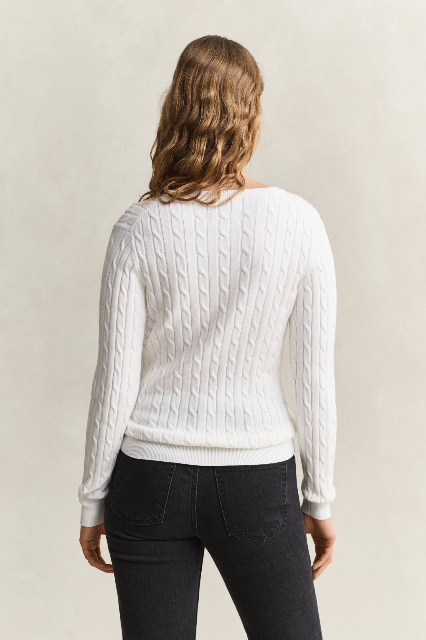 EGGSHELL, Classic Cable Knit Sweater, BACK-VIEW BY GANT AU.