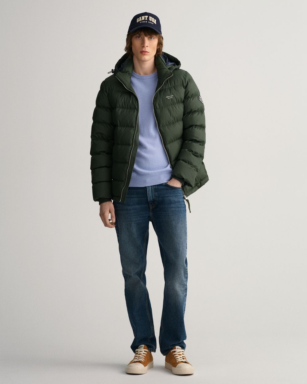 LAKE BLUE MEL, SUPERFINE LAMBSWOOL CREW, FRONT-VIEW BY GANT AU.
